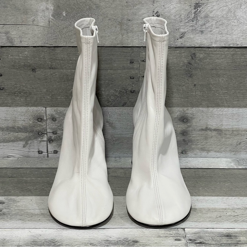 BALENCIAGA Glove Women’s Bootie - White - Size - 10 .US / 40 .EU - Picture 4 of 13
